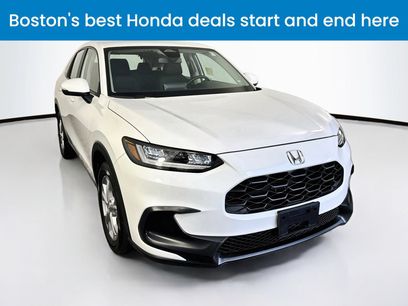 Used 2025 Honda HR-V LX