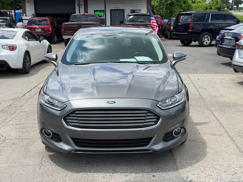 Used 2013 Ford Fusion Titanium FWD image 2