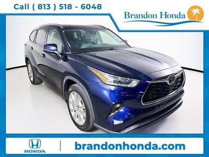 Used 2021 Toyota Highlander Limited