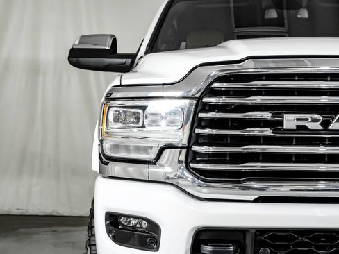 Used 2022 RAM 3500 Limited w/ Body Color Bumper Group AWD/4WD image 40