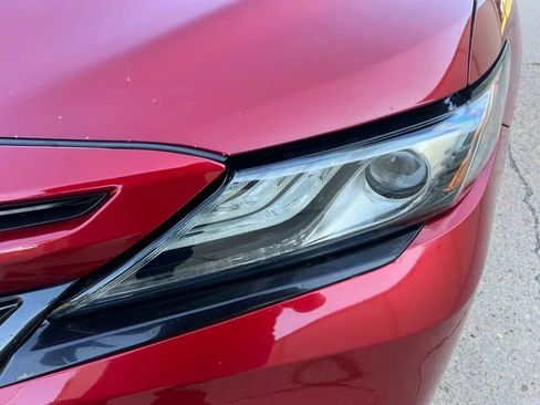 Used 2021 Toyota Camry XSE FWD image 31