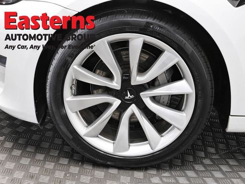 Used 2019 Tesla Model 3 Standard Range RWD image 25
