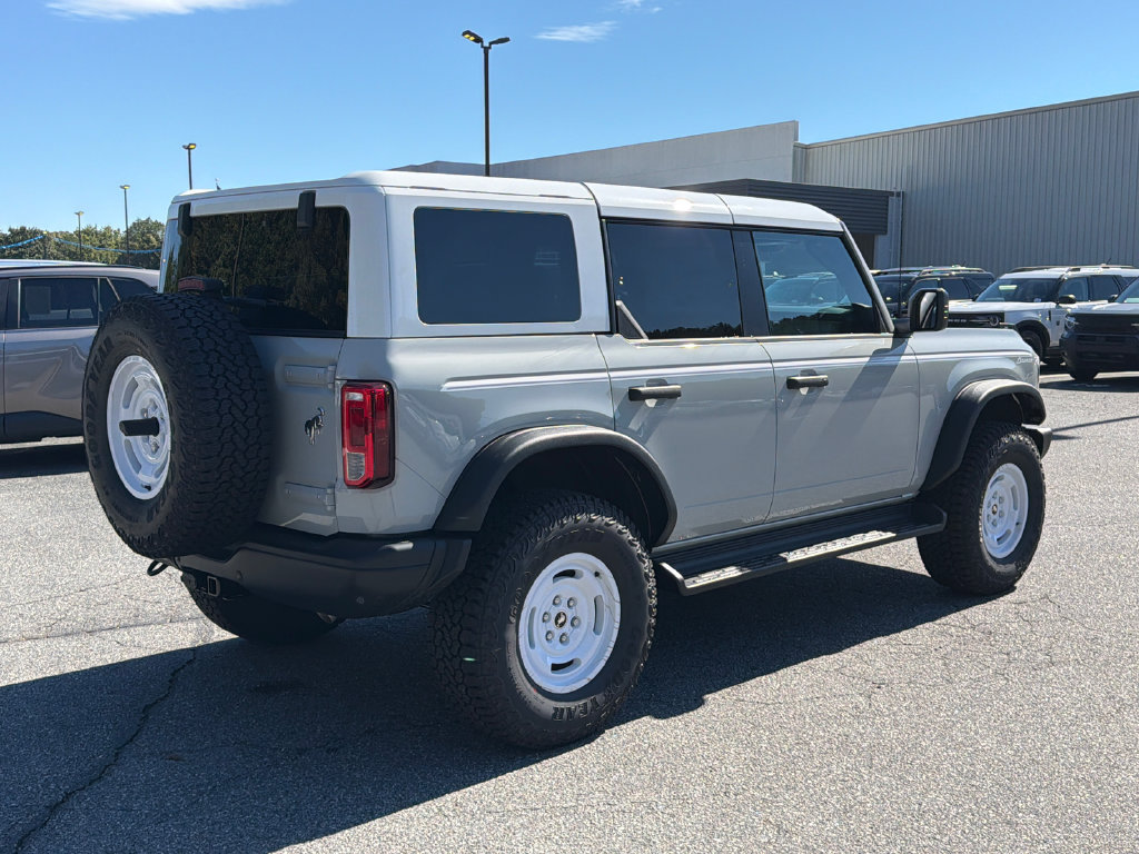 New 2026 Ford Bronco Heritage Edition AWD/4WD image 7
