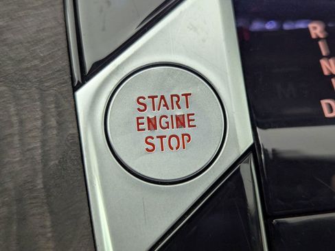 Used 2024 BMW X5 sDrive40i image 48