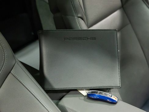 Used 2020 Porsche 911 Carrera w/ Premium Package image 71