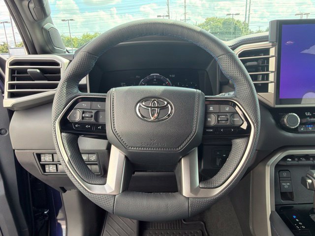 Used 2026 Toyota Sequoia Platinum AWD/4WD image 24