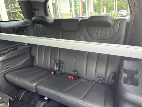 Used 2023 Hyundai Palisade Limited FWD image 25