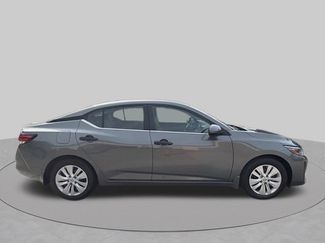 Used 2025 Nissan Sentra S FWD video 2