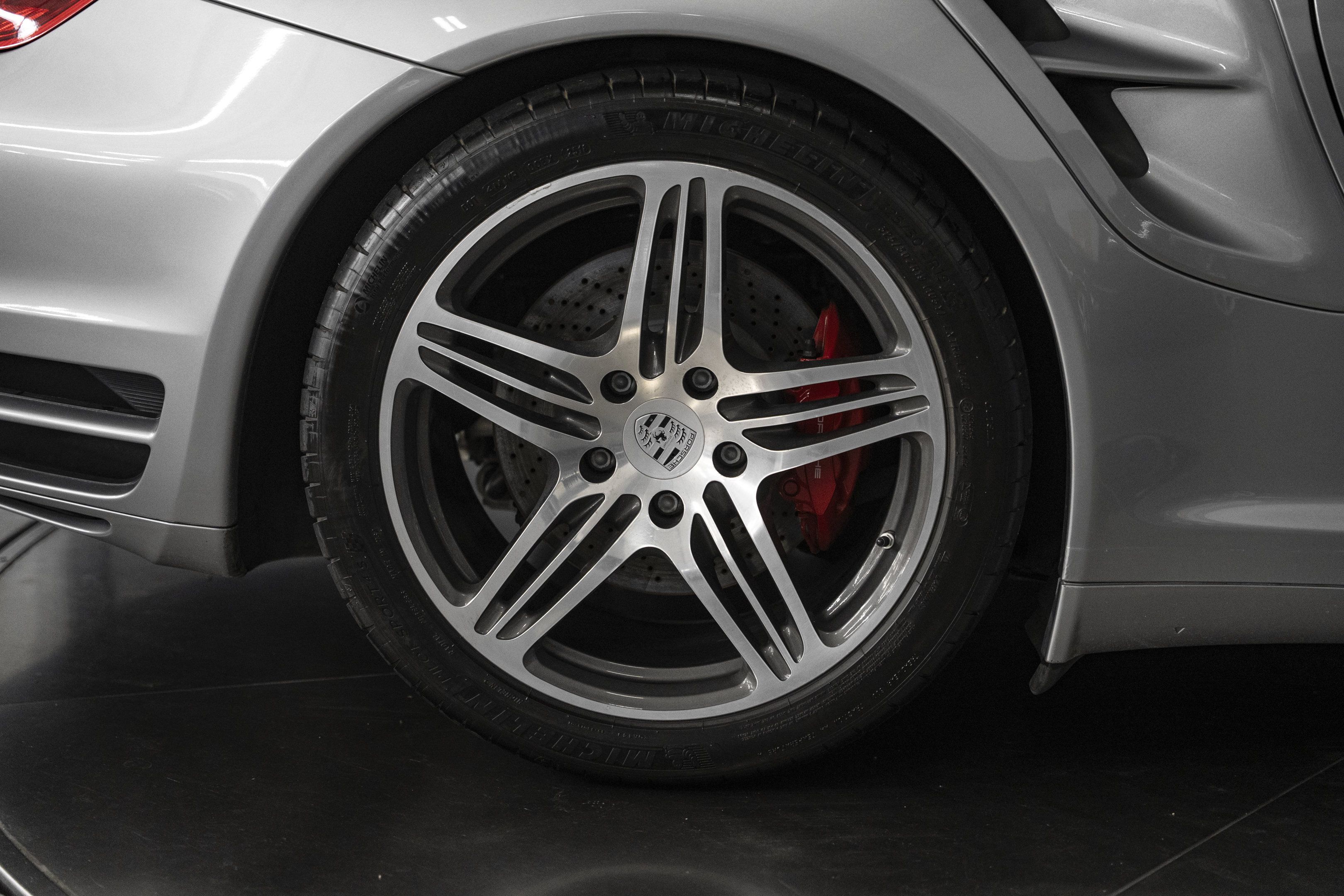 Used 2008 Porsche 911 Turbo AWD/4WD image 15