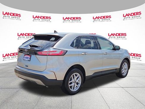 Certified 2023 Ford Edge SEL AWD/4WD image 3