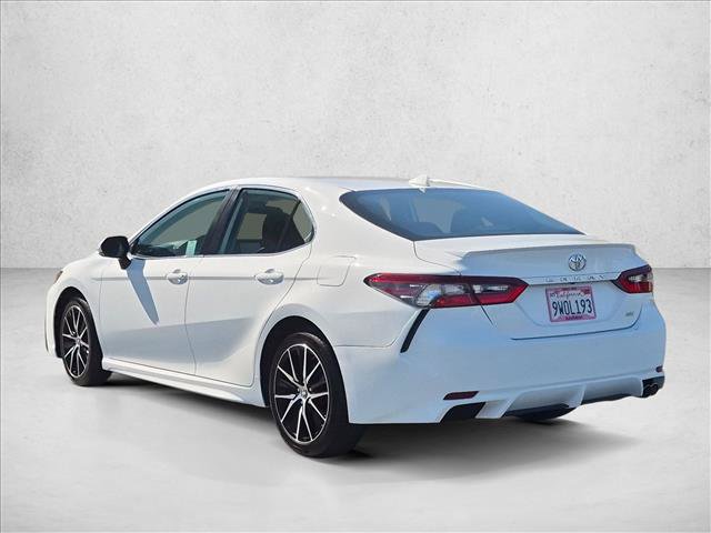 Used 2024 Toyota Camry SE FWD image 8