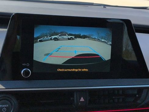 Used 2024 Toyota Prius Prime Premium image 22