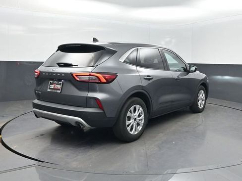 Used 2023 Ford Escape Active w/ Tech Pack #1 FWD image 31