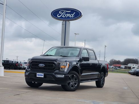 Used 2022 Ford F150 XLT w/ Equipment Group 302A High image 3