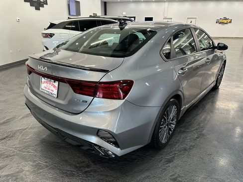 Used 2023 Kia Forte GT-Line w/ GT-Line Premium Package image 5