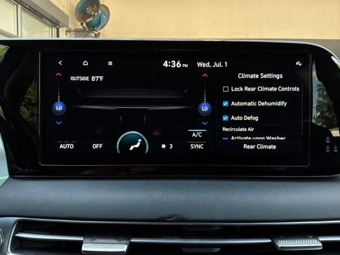 Used 2025 Hyundai Palisade SEL FWD image 33