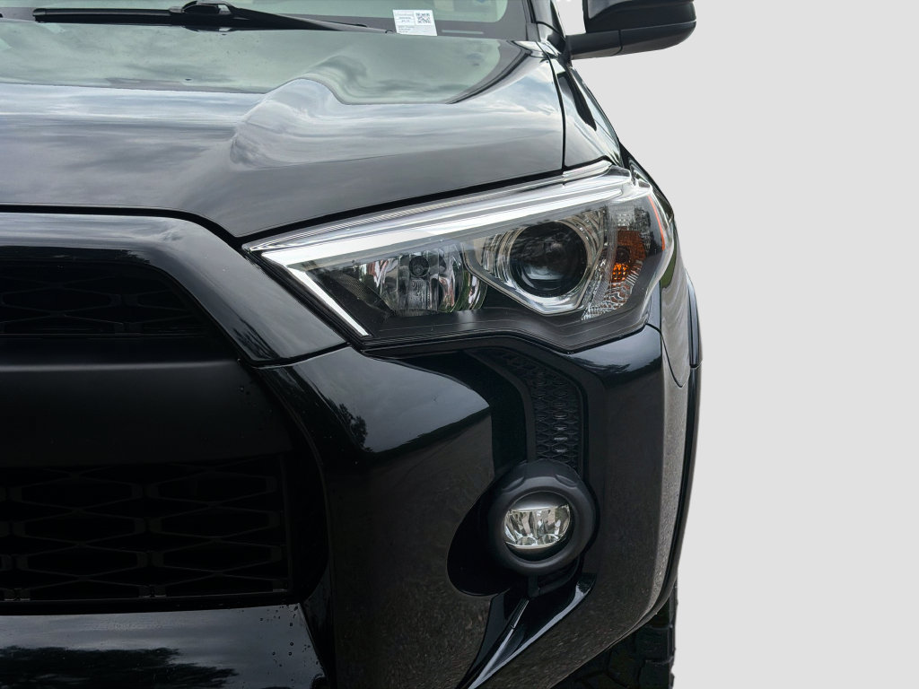 Used 2021 Toyota 4Runner SR5 RWD image 9