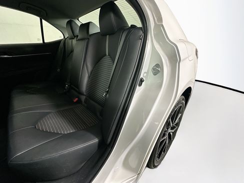 Used 2023 Toyota Camry SE FWD image 25