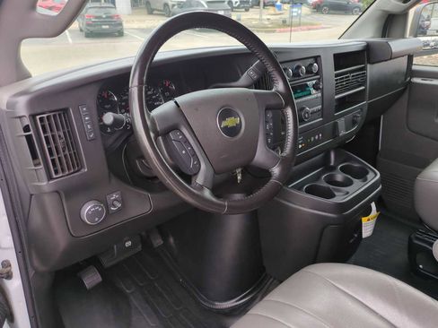 Used 2022 Chevrolet Express 2500 Extended w/ Driver Convenience Package image 10