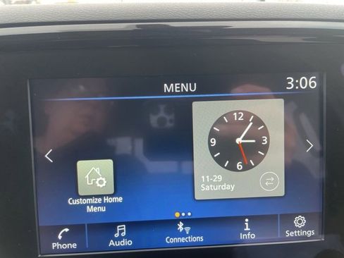 Used 2024 Nissan Frontier SV w/ SV Convenience Package image 4