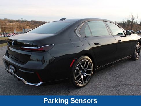 Used 2024 BMW i7 xDrive60 image 10