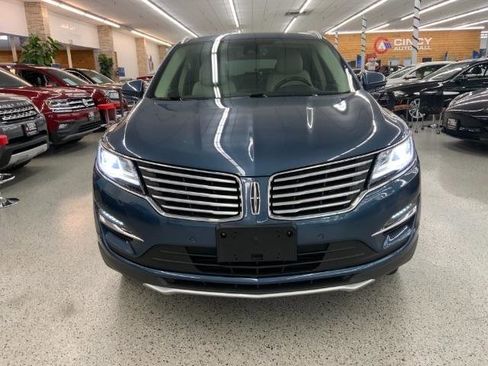 Used 2018 Lincoln MKC Reserve AWD/4WD image 2