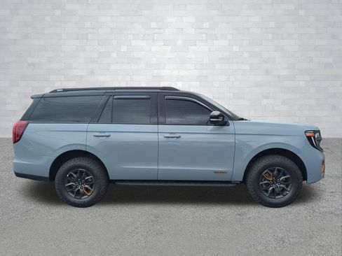 Used 2025 Ford Expedition Tremor AWD/4WD image 3