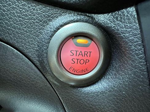 Used 2019 Nissan Sentra SV FWD image 21