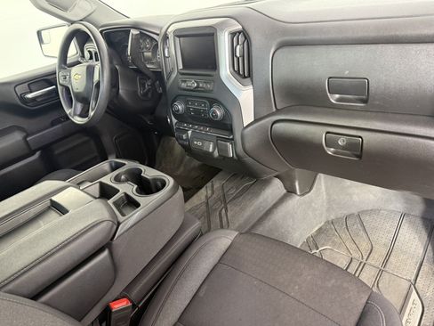 Used 2024 Chevrolet Silverado 1500 Custom w/ LPO, Dark Essentials Package AWD/4WD image 11