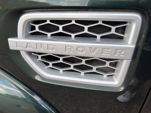 Used 2011 Land Rover LR4 HSE AWD/4WD image 12