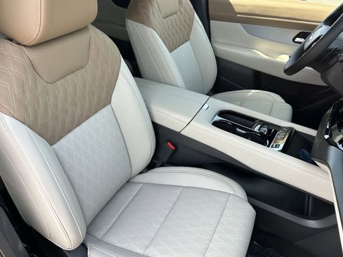New 2026 Nissan Murano Platinum AWD/4WD image 13