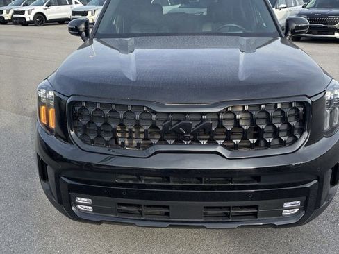 Used 2025 Kia Telluride SX Prestige X-Line image 2