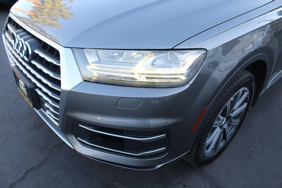 Used 2017 Audi Q7 3.0T Premium Plus AWD/4WD image 11