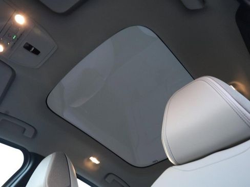 New 2026 Nissan Leaf Platinum+ w/ Cargo Package (Platinum+) image 8