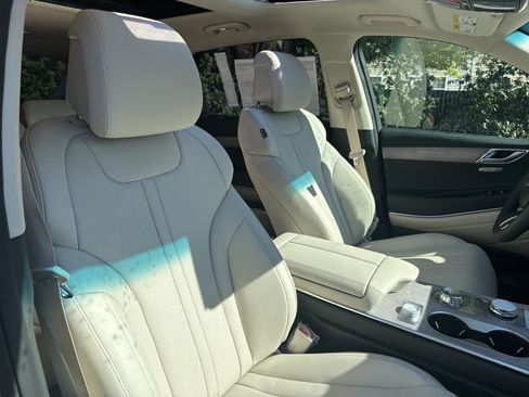 New 2026 Genesis GV80 2.5T Select image 36