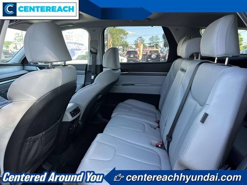 Used 2023 Hyundai Palisade SEL w/ Cargo Package AWD/4WD image 10