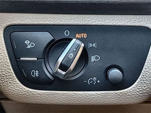 Used 2022 Audi Q5 2.0T Premium Plus w/ Premium Plus Package image 41