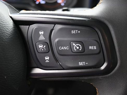 Used 2024 Jeep Wrangler Sport S image 31