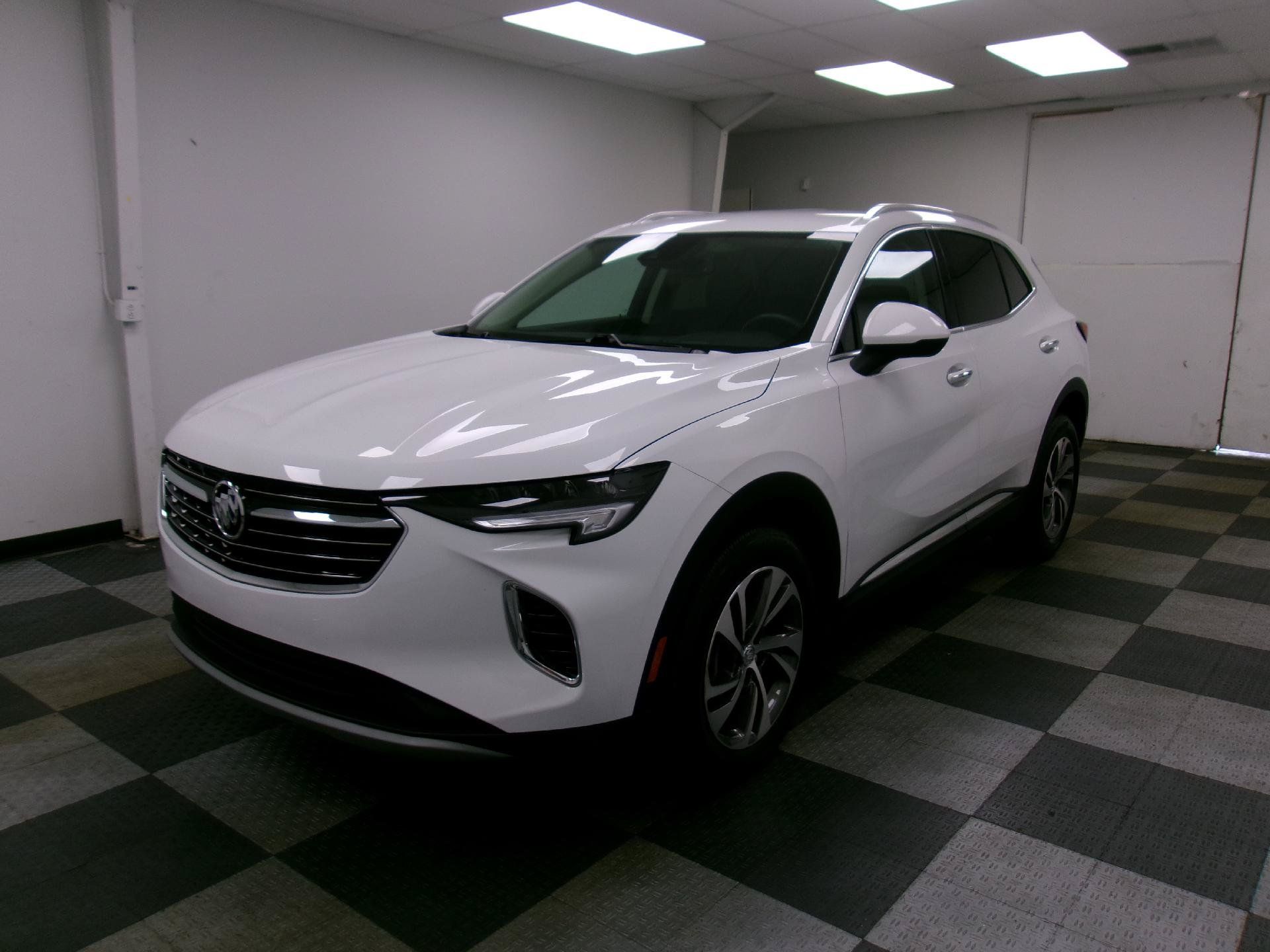 Used 2023 Buick Envision Essence FWD image 1