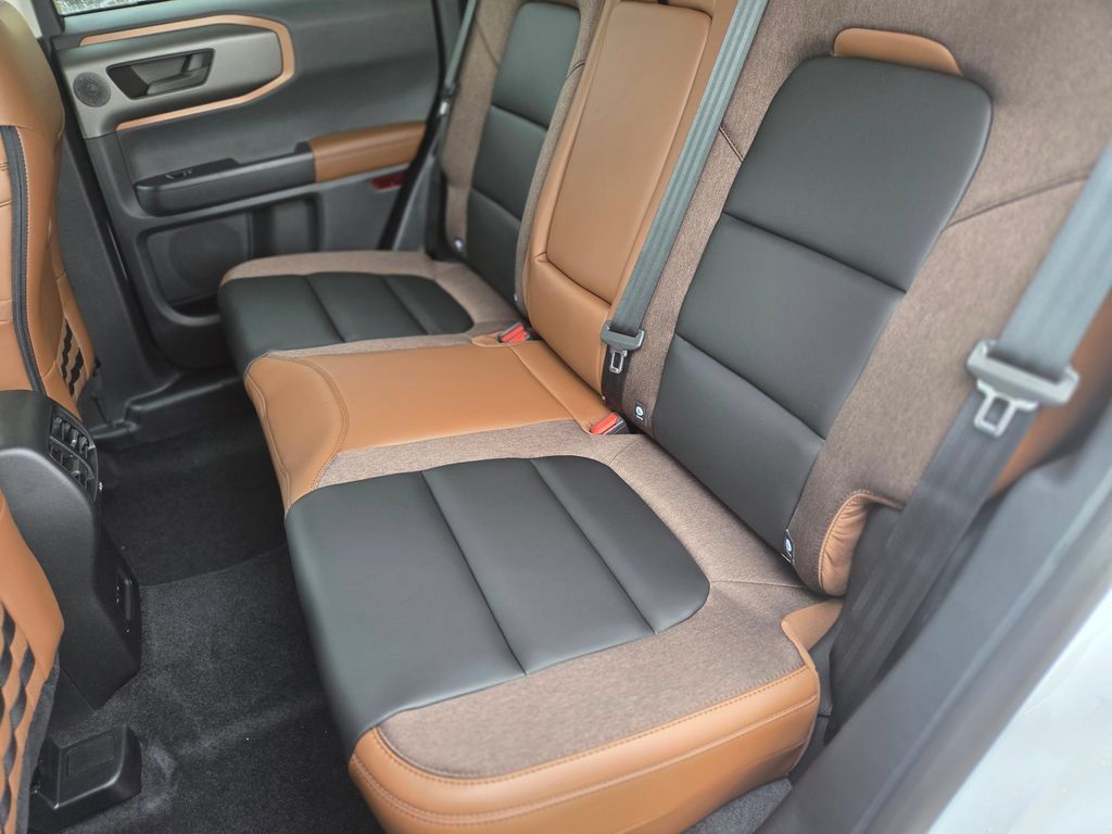 New 2026 Ford Bronco Sport Outer Banks w/ Outer Banks Tech Package+ AWD/4WD image 15