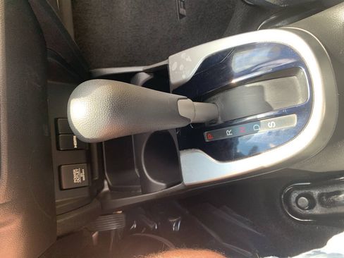 Used 2016 Honda Fit EX image 18