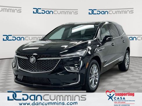 Used 2024 Buick Enclave Avenir AWD/4WD image 1