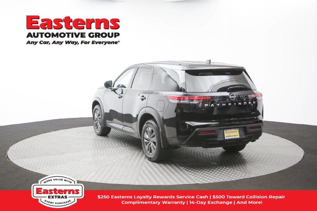 Used 2024 Nissan Pathfinder S AWD/4WD image 63