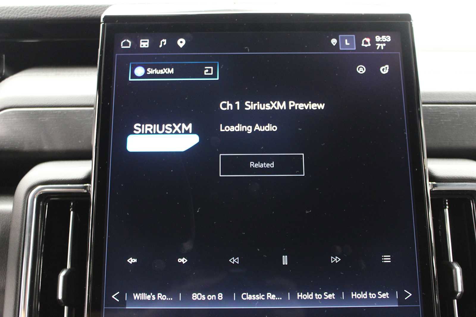 Used 2025 GMC Yukon XL Denali AWD/4WD image 33