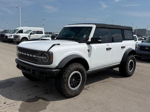 Used 2022 Ford Bronco Badlands AWD/4WD image 21