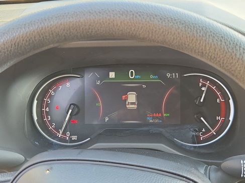 Certified 2024 Toyota RAV4 XLE image 33