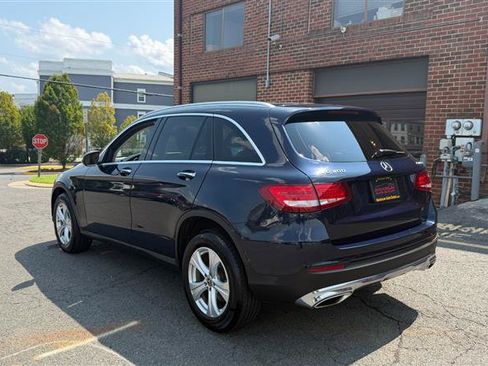 Used 2017 Mercedes-Benz GLC 300 4MATIC image 10