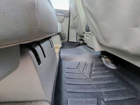 Used 2007 Chevrolet Suburban 2500 LT w/ LT Preferred Equipment Group image 46