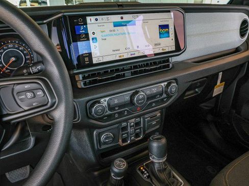 New 2026 Jeep Gladiator Sport image 13