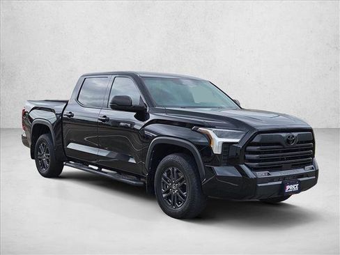 Used 2025 Toyota Tundra SR5 w/ SX Package RWD image 3